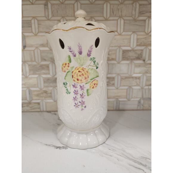 Vtg Belleek Glendarragh Vase Covered Floral Easter Limited Edition #1801 of 3350 - Picture 10 of 11